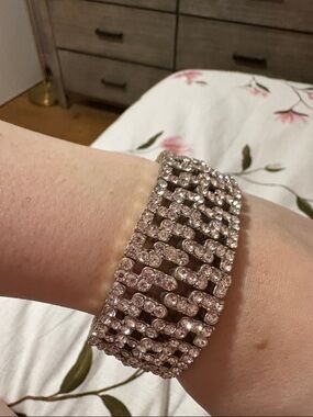 Crystal Link Stretch Bracelet - Crystal Sparkle